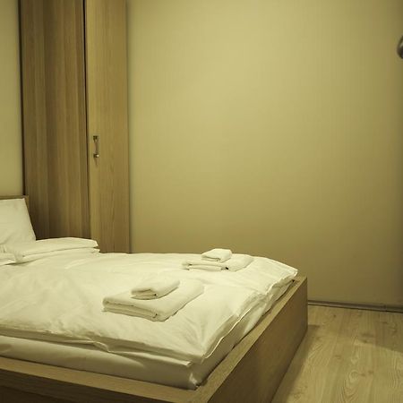 Karolyi Garden | Hostaid Apartment Budapest Luaran gambar